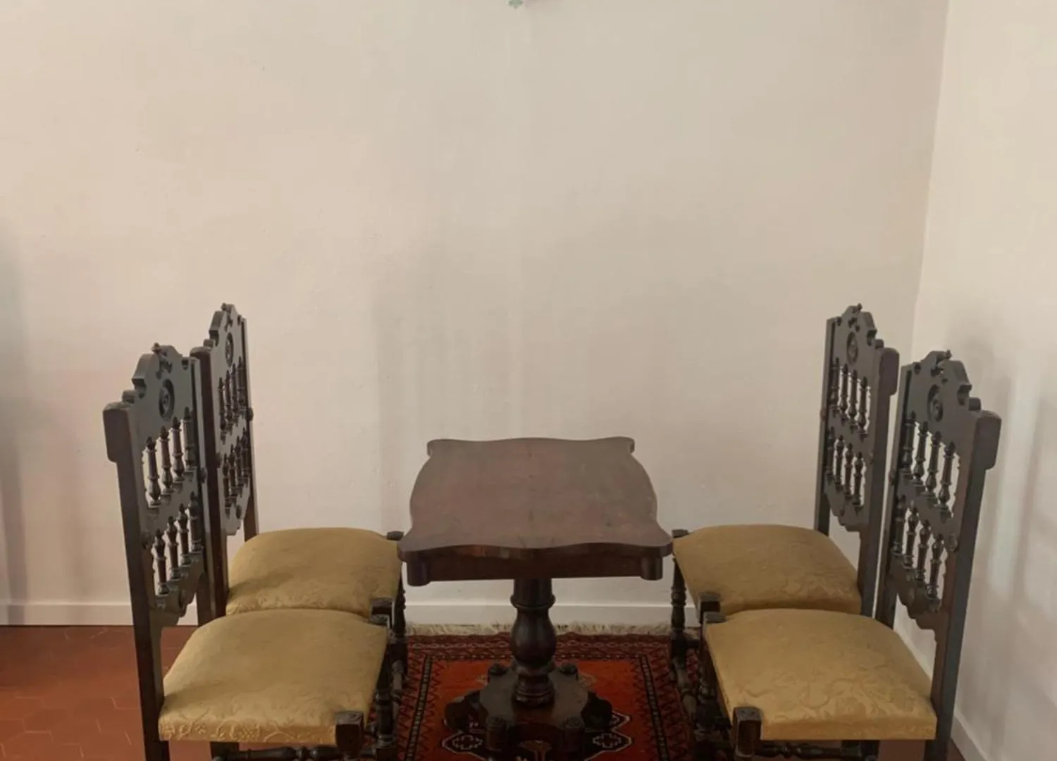 La Casa Di Hermes Ίμολα